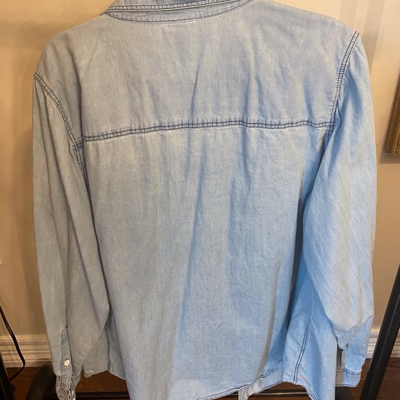 Torrid oversized button down shirt - Picture 2 of 3